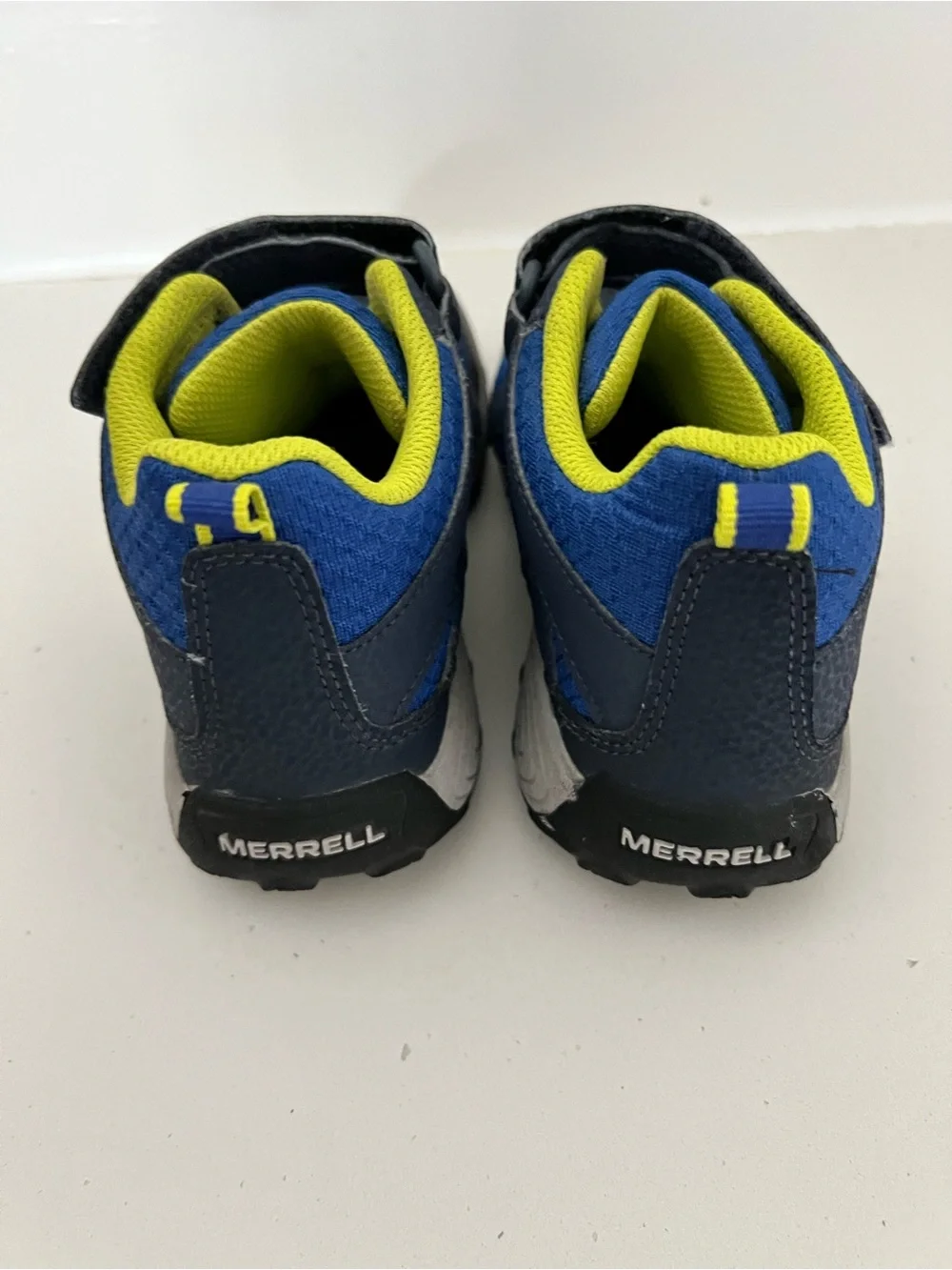 Merrell Kids Size 3 Blue & Yellow Athletic Hiking Shoes – Like New
